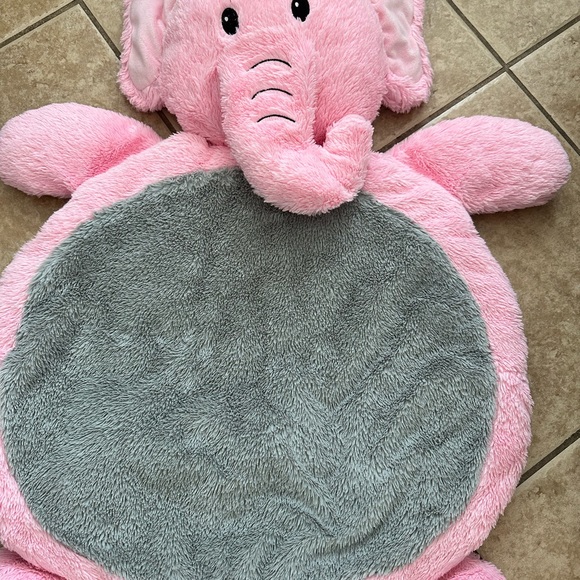๐ธ3/$12, pink elephant mat for baby, used - Picture 5 of 8